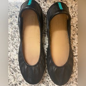 Matte Black Tieks